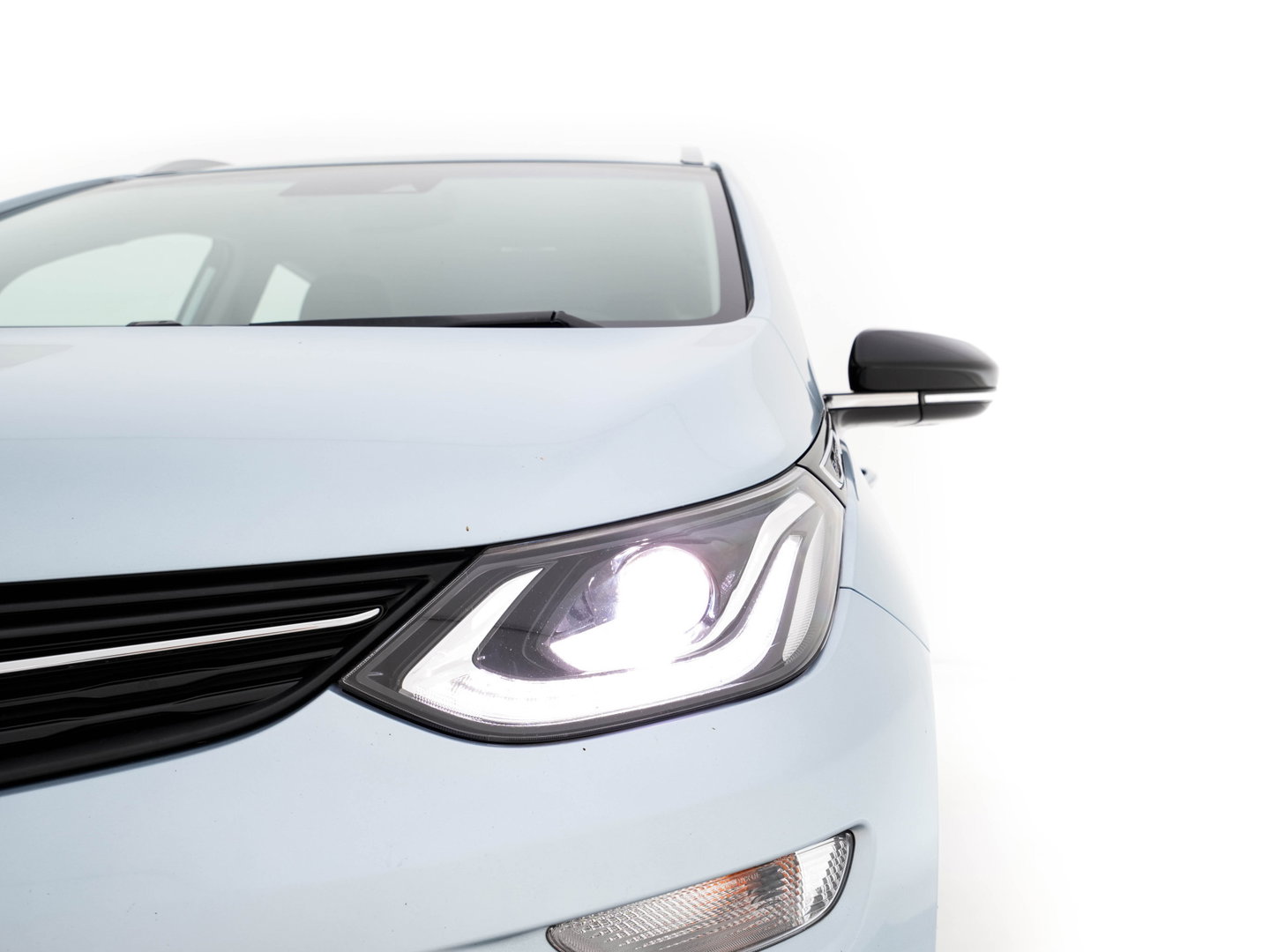 Opel Ampera-E Business executive 60 kWh Aut. *LEATHER | XENON | ADAPTIVE-CRUISE | BLINDSPOT | KEYLESS | BOSE-SOUND | DIGI-COCKPIT | LANE-ASSIST | DAB | ECC | PDC | APP-CONNECT | CCS-FASTLOADER | HEATED-COMFORTSEATS | 17"ALU*