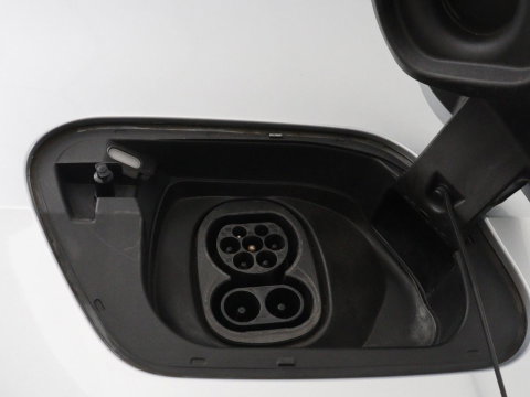 CUPRA Born Business 62 kWh | SOH 91.0% | Panoramadak | Adaptive cruise | Camera | Park assist | Stuur/stoel verwarming | Sfeerverlichting | Full LED |