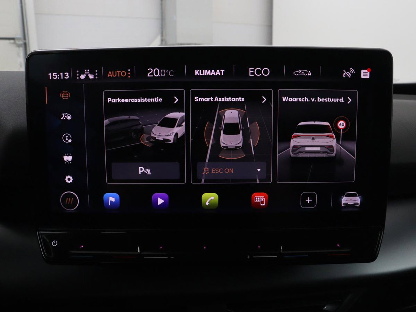 CUPRA Born Business 62 kWh | SOH 91.0% | Panoramadak | Adaptive cruise | Camera | Park assist | Stuur/stoel verwarming | Sfeerverlichting | Full LED |