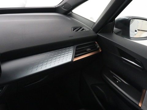 CUPRA Born Business 62 kWh | SOH 91.0% | Panoramadak | Adaptive cruise | Camera | Park assist | Stuur/stoel verwarming | Sfeerverlichting | Full LED |