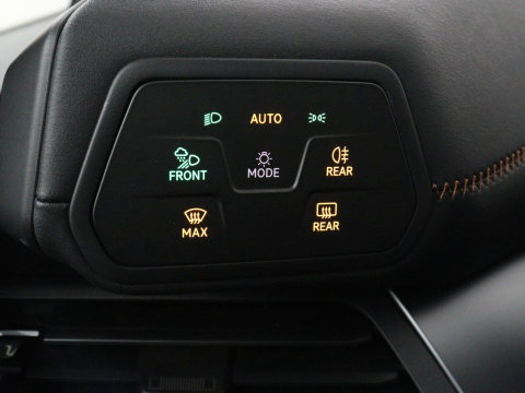 CUPRA Born Business 62 kWh | SOH 91.0% | Panoramadak | Adaptive cruise | Camera | Park assist | Stuur/stoel verwarming | Sfeerverlichting | Full LED |
