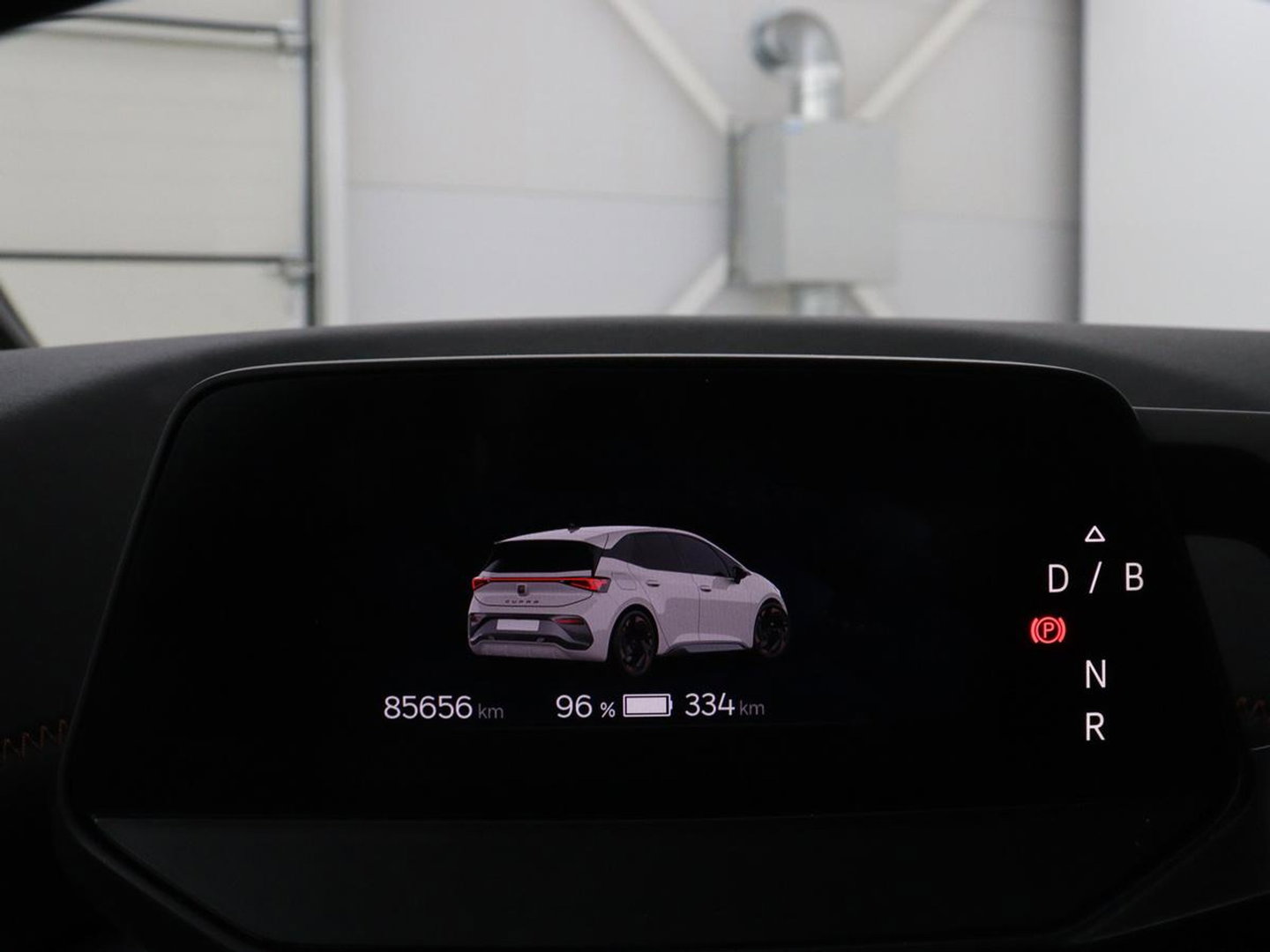 CUPRA Born Business 62 kWh | SOH 91.0% | Panoramadak | Adaptive cruise | Camera | Park assist | Stuur/stoel verwarming | Sfeerverlichting | Full LED |