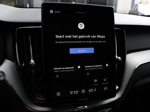 Volvo XC60 T8 AWD Plus Black Edition NIEUW| 21'' | HeadUp | Pano | 360 camera | Getint glas