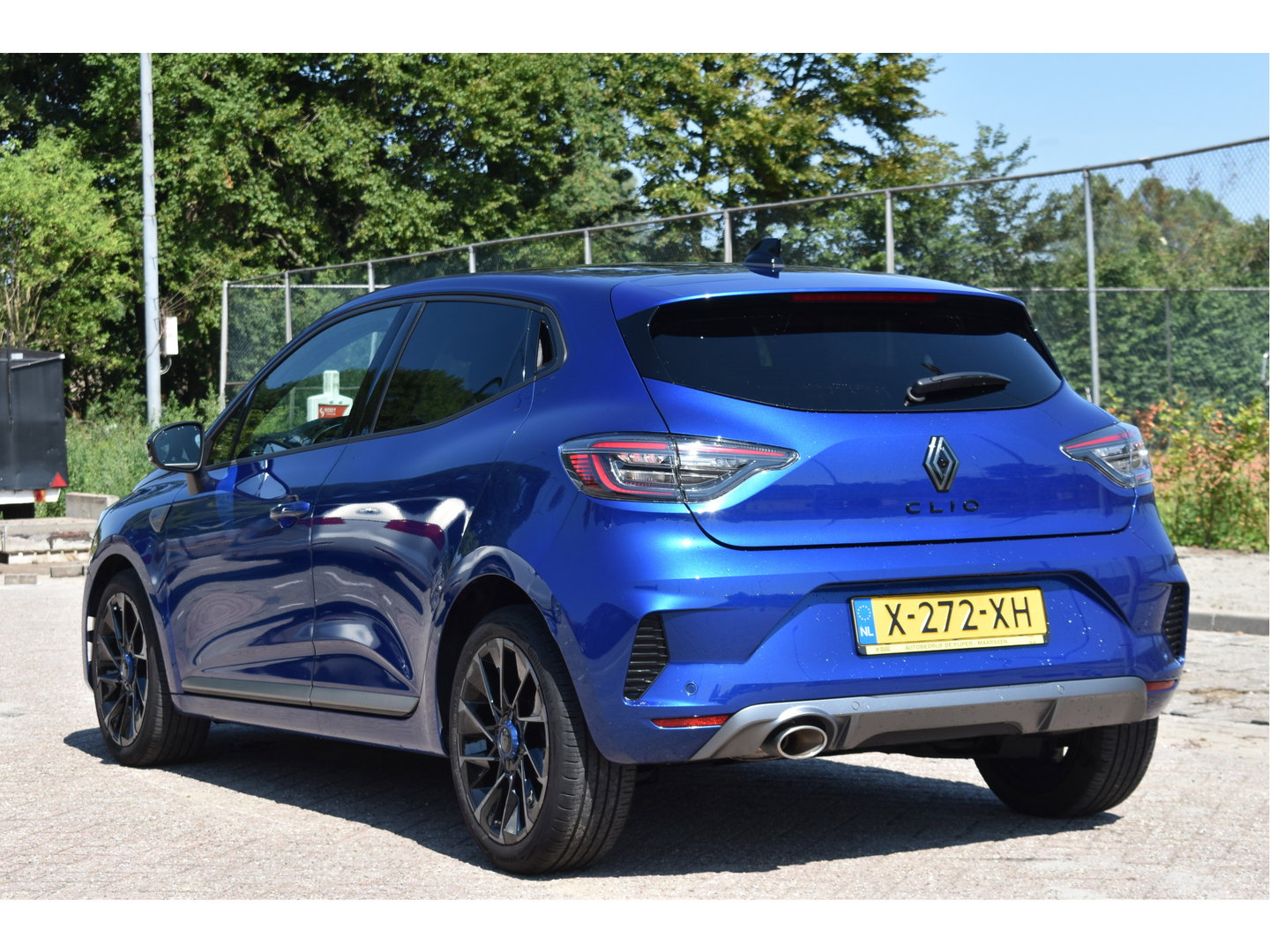 Renault Clio 1.0 TCe 90 GPF esprit Alpine Sport | NL-Auto | Keyless | Camera | Carplay | Adapt.CC | Full LED | LM-Velgen | Historie