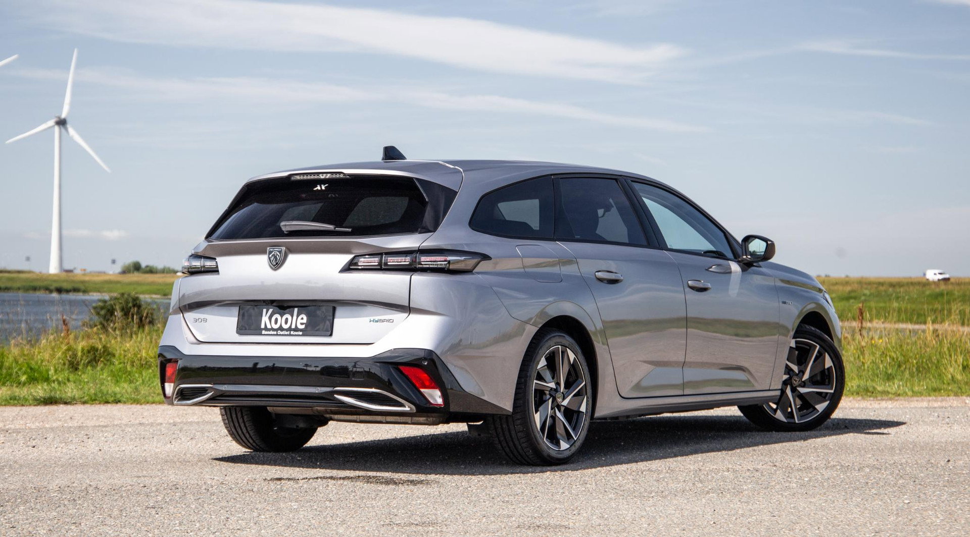 Peugeot 308 SW 1.6 HYbrid 180 GT Pack Business AIRCO / CRUISE CONTROLE / CARPLAY / PLUG IN HYBRID / STOELVERWARMING
