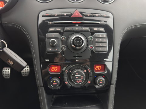 Peugeot RCZ 2.0 HDiF *LEATHER | XENON | HEATED-SPORTSEATS | MEMORY-PACK | NAVI-FULLMAP | ECC | PDC | CRUISE | 19''ALU*