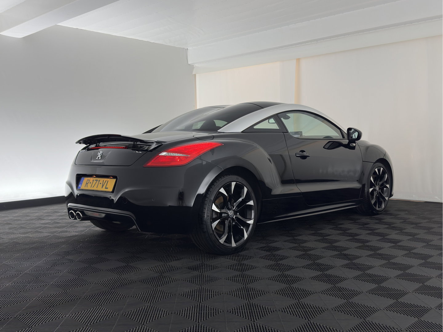 Peugeot RCZ 2.0 HDiF *LEATHER | XENON | HEATED-SPORTSEATS | MEMORY-PACK | NAVI-FULLMAP | ECC | PDC | CRUISE | 19''ALU*