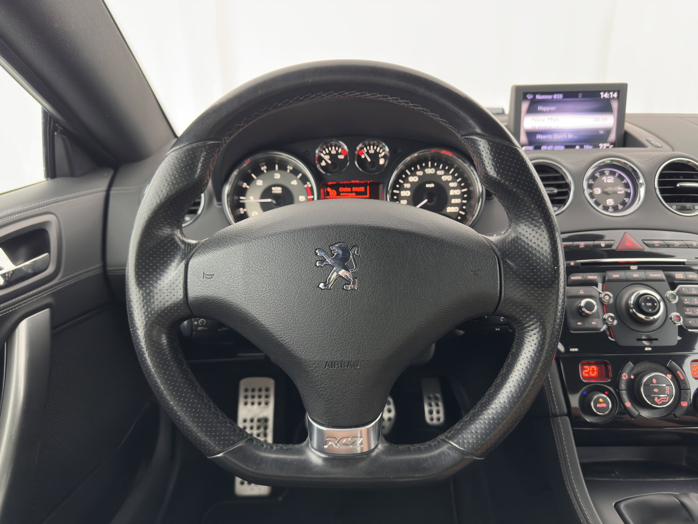 Peugeot RCZ 2.0 HDiF *LEATHER | XENON | HEATED-SPORTSEATS | MEMORY-PACK | NAVI-FULLMAP | ECC | PDC | CRUISE | 19''ALU*
