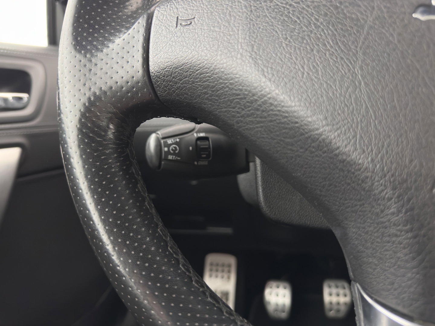 Peugeot RCZ 2.0 HDiF *LEATHER | XENON | HEATED-SPORTSEATS | MEMORY-PACK | NAVI-FULLMAP | ECC | PDC | CRUISE | 19''ALU*