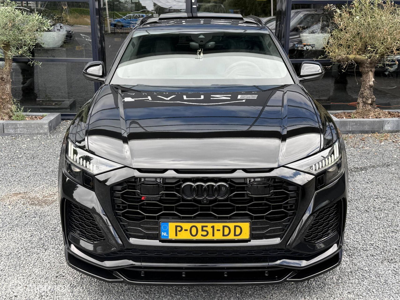 Audi RSQ8
