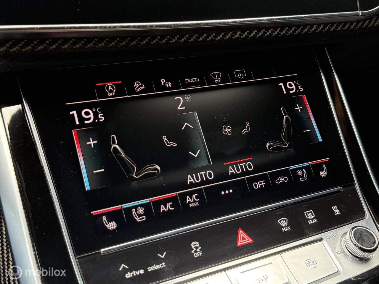 Audi RSQ8