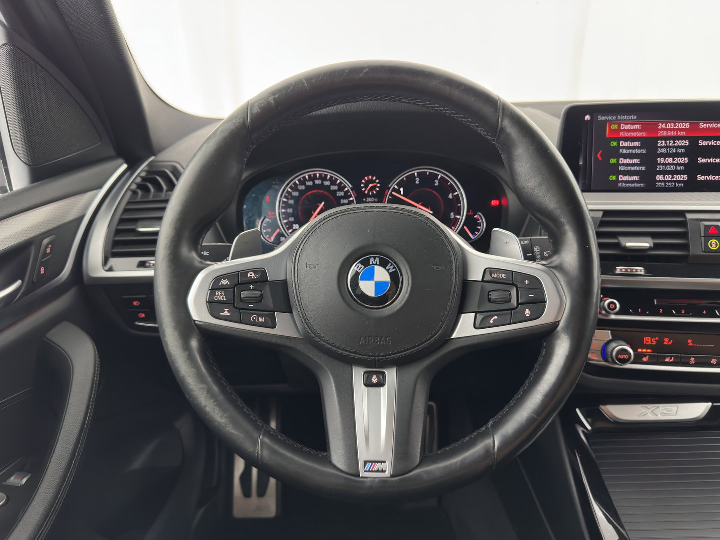 BMW X3 xDrive30d High Executive M-Sportpack (INCL.BTW) Aut. *LEATHER | FULL-LED | ADAPTIVE-CRUISE | BLINDSPOT | DIGI-COCKPIT | HEATED-SPORTSEAST | TOP-VIEW | KEYLESS | HIFI-SOUND |  NAVI-FULLMAP | SHIFT-PADDLES | PRIVACYGLASS | 20''ALU