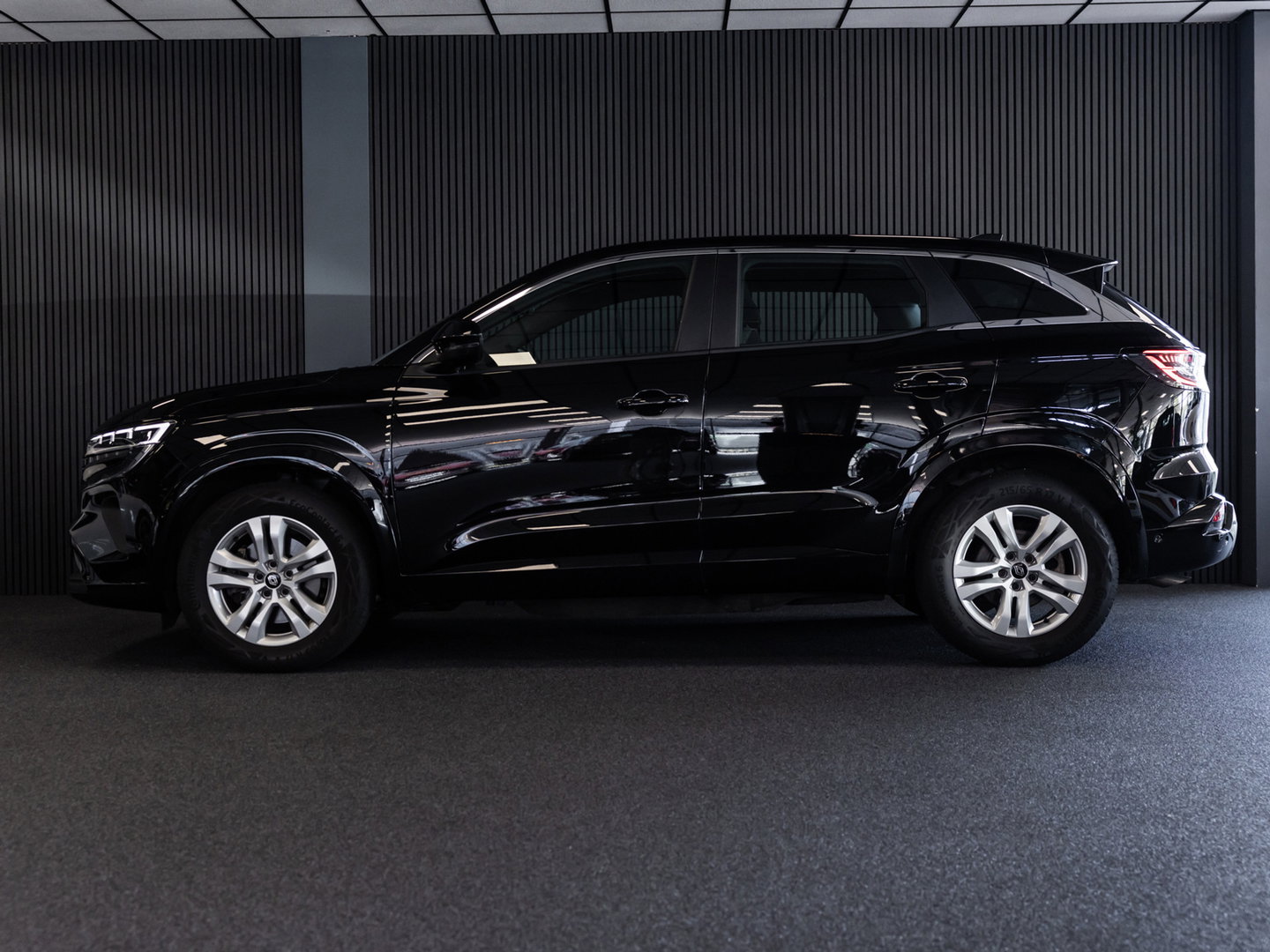 Renault Austral 1.2 E-Tech full hybrid 200 evolution l SoH 96% l AUT. l Parkeer cam.l 1ste eig.l BTW Auto l Als Nieuw