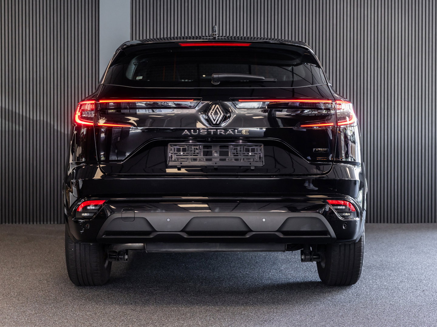 Renault Austral 1.2 E-Tech full hybrid 200 evolution l SoH 96% l AUT. l Parkeer cam.l 1ste eig.l BTW Auto l Als Nieuw