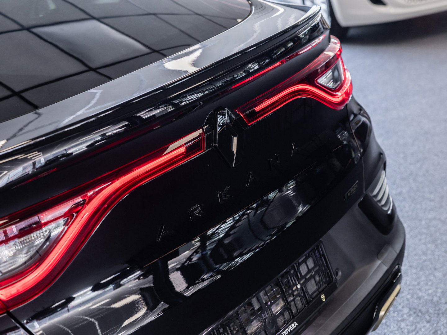 Renault Arkana 1.6 E-Tech hybrid 145 E-Tech engineered l SoH 96% l PANO l Parkeer cam.l 1ste eig.l BTW Auto l Dealer Onderhouden