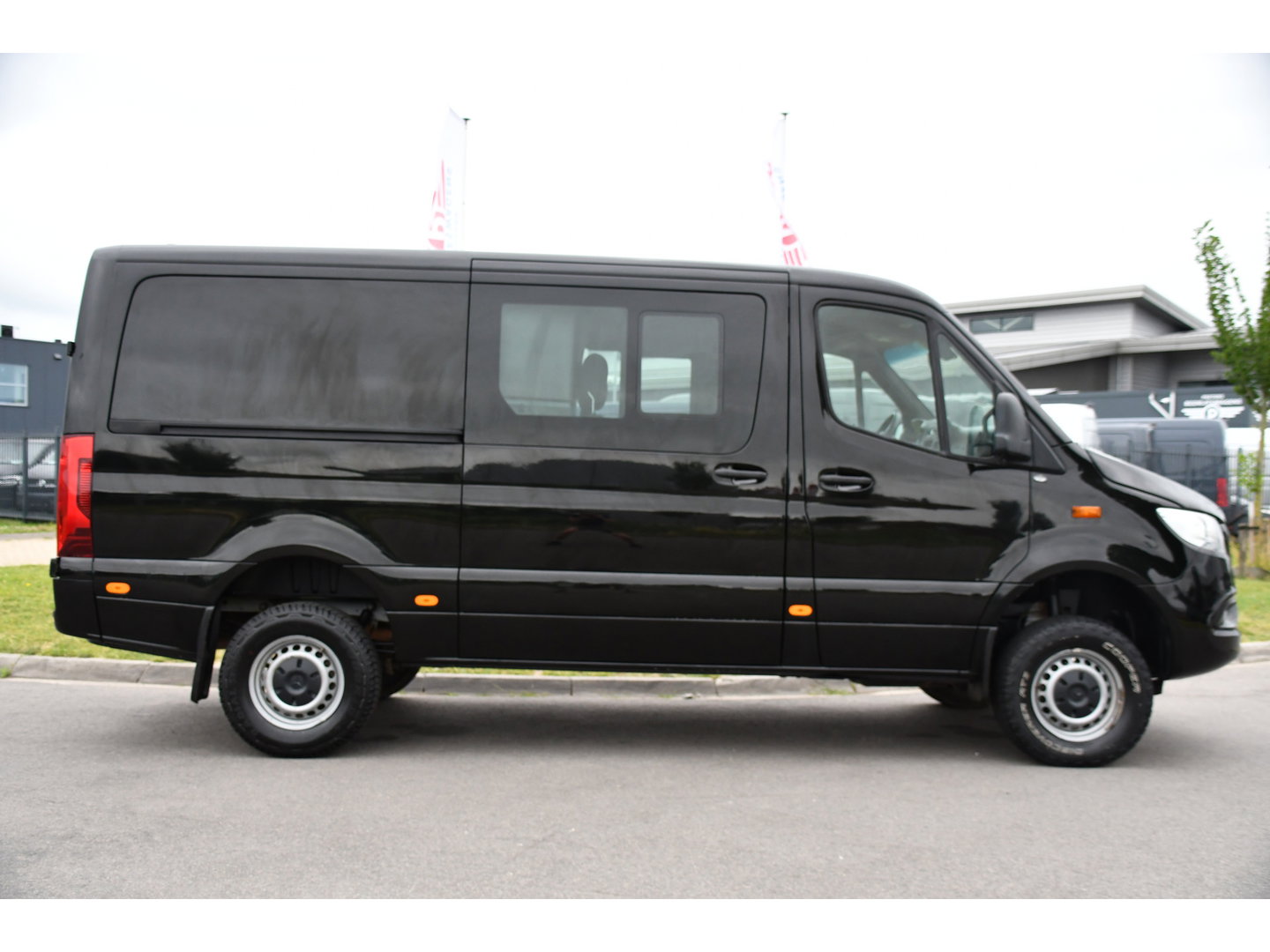 Mercedes-Benz Sprinter 319 V6 3.0 CDI L2H1 DC 4x4 PB Edtion Cruise, Carplay, 4Matic, 10,5'' Mbux, Automaat, Airco, Uniek!