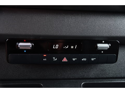 Mercedes-Benz Sprinter 319 V6 3.0 CDI L2H1 DC 4x4 PB Edtion Cruise, Carplay, 4Matic, 10,5'' Mbux, Automaat, Airco, Uniek!