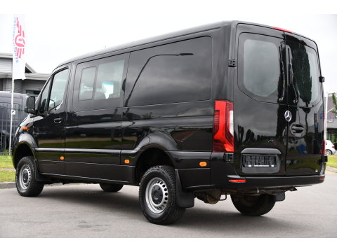 Mercedes-Benz Sprinter 319 V6 3.0 CDI L2H1 DC 4x4 PB Edtion Cruise, Carplay, 4Matic, 10,5'' Mbux, Automaat, Airco, Uniek!