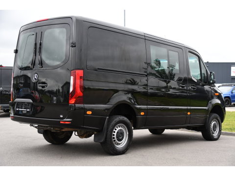 Mercedes-Benz Sprinter 319 V6 3.0 CDI L2H1 DC 4x4 PB Edtion Cruise, Carplay, 4Matic, 10,5'' Mbux, Automaat, Airco, Uniek!