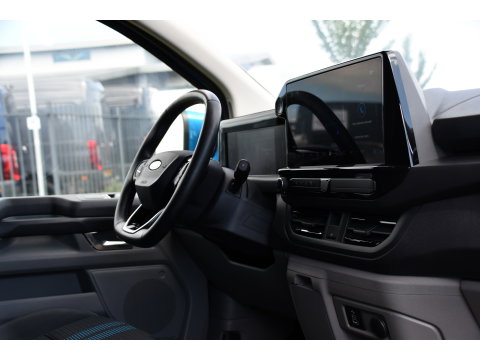 Ford Transit Custom 300 2.0 TDCI L1H1 Sport Camera, Cruise, Carplay, Virtual, 170pk, Stoelverwarming, Automaat, LED, Multimedia, Sensoren, Uniek!