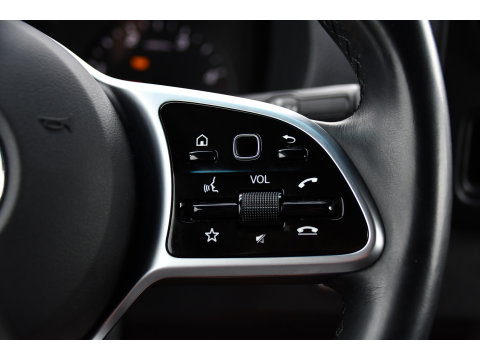 Mercedes-Benz Sprinter 519 V6 3.0 CDI L2H1 PB Edition Camera, Cruise, Carplay, 3500kg Trekhaak, LED, Mbux, Geveerde Stoel, Uniek! 319