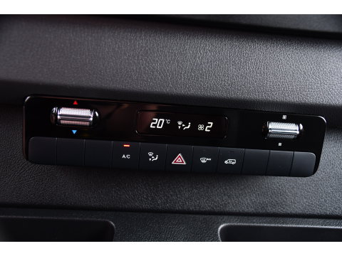 Mercedes-Benz Sprinter 519 V6 3.0 CDI L2H1 PB Edition Camera, Cruise, Carplay, 3500kg Trekhaak, LED, Mbux, Geveerde Stoel, Uniek! 319
