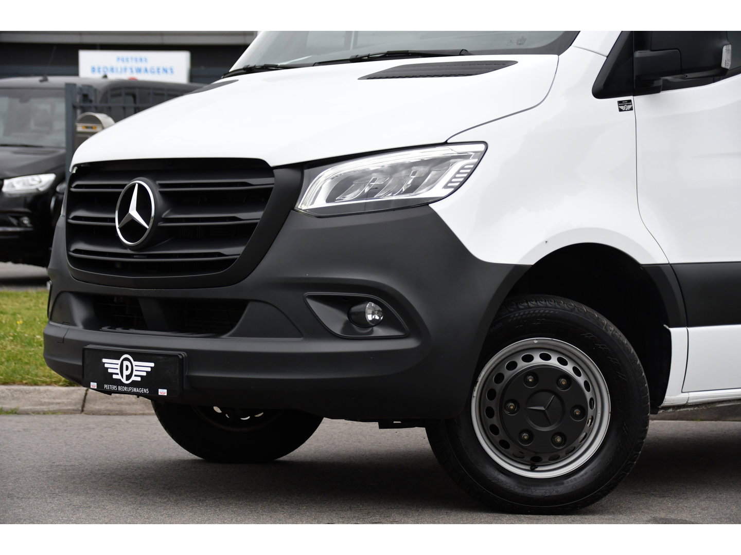 Mercedes-Benz Sprinter 519 V6 3.0 CDI L2H1 PB Edition Camera, Cruise, Carplay, 3500kg Trekhaak, LED, Mbux, Geveerde Stoel, Uniek! 319