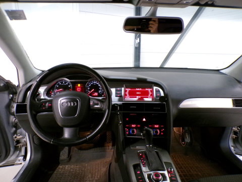 Audi A6 Avant 2.8 FSI "Automaat" Trekhaak Bluetooth Climatronic 19" Youngtimer I Goed rijdende Audi met een paar gebruikerssporen
