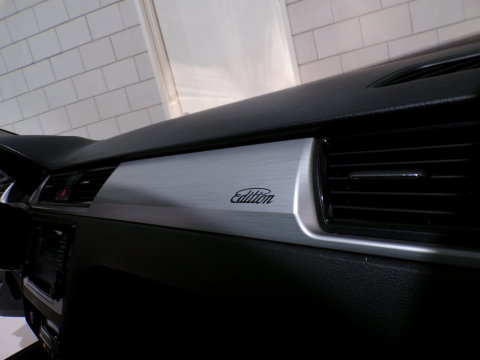 Škoda Rapid Spaceback 1.2 TSI Edition "Origineel NL!" Pano Stoelverwarming Parkeersensoren Navigatie Bluetooth 17"Velgen 4-Season