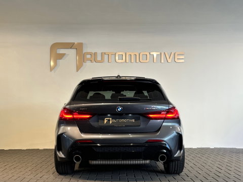 BMW 1-serie M135i xDrive High Executive Edition Pano|HuD|H/K