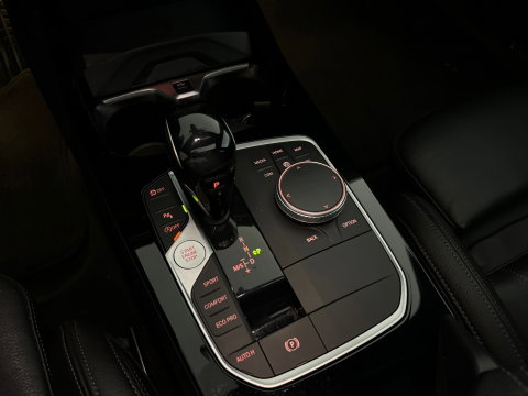 BMW 1-serie M135i xDrive High Executive Edition Pano|HuD|H/K