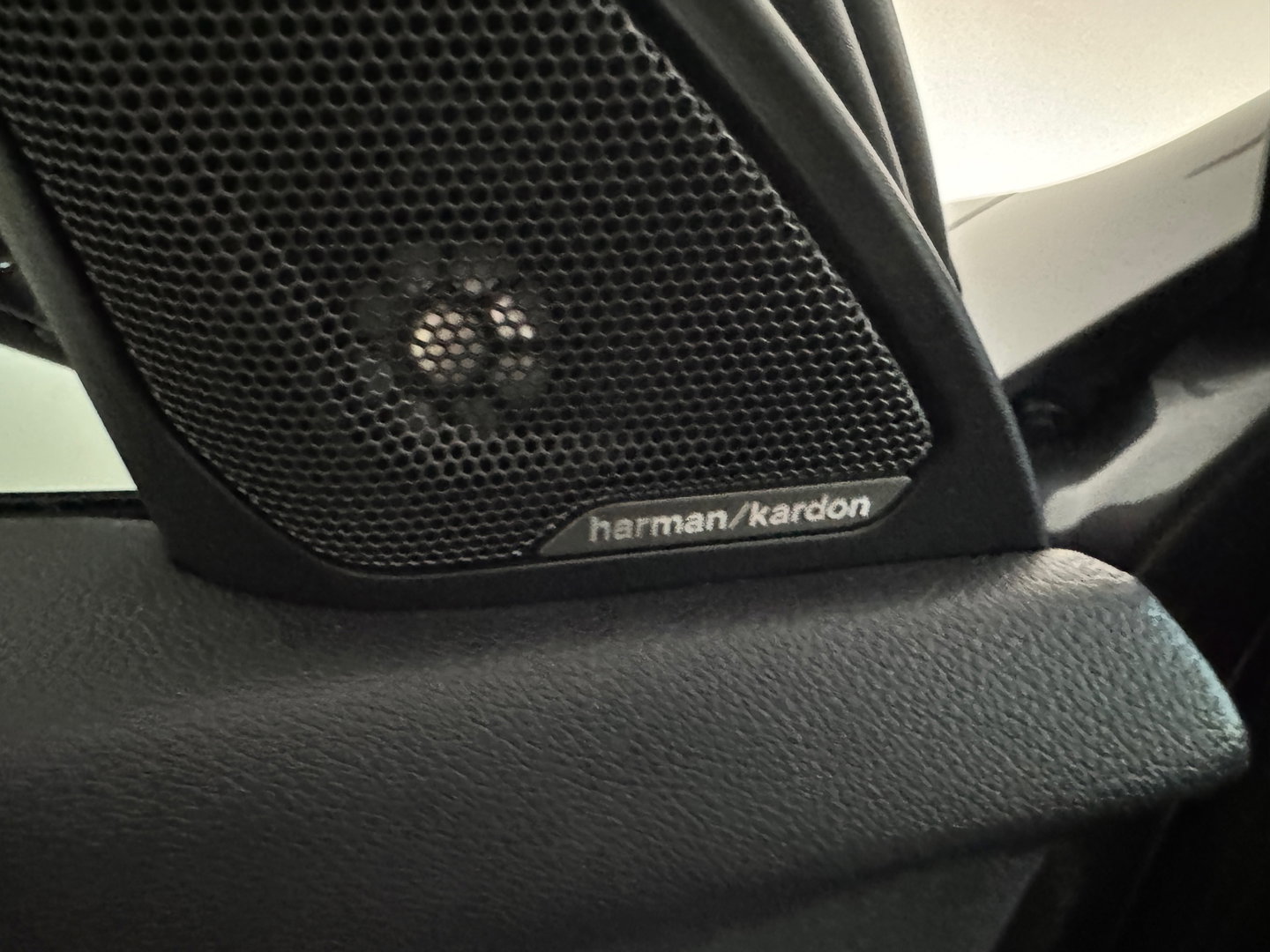 BMW 1-serie M135i xDrive High Executive Edition Pano|HuD|H/K