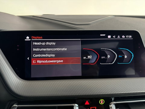BMW 1-serie M135i xDrive High Executive Edition Pano|HuD|H/K