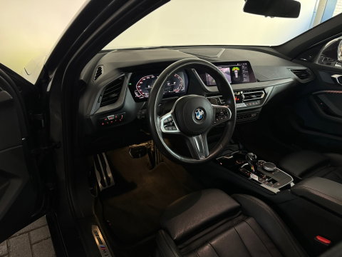 BMW 1-serie M135i xDrive High Executive Edition Pano|HuD|H/K