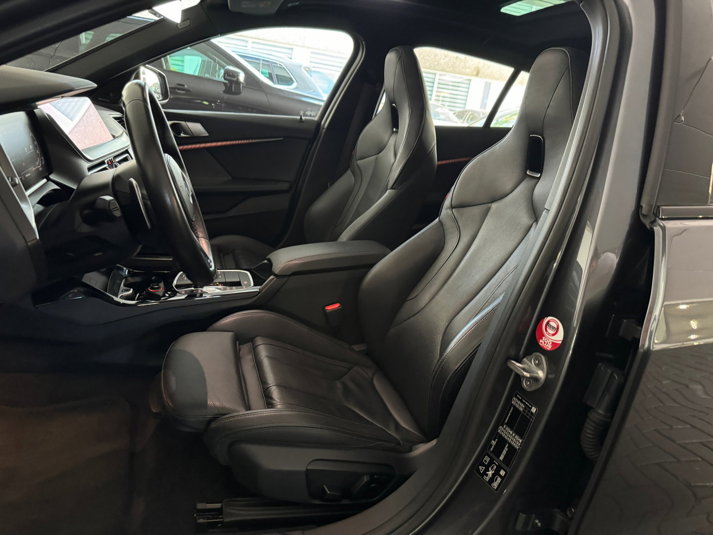 BMW 1-serie M135i xDrive High Executive Edition Pano|HuD|H/K