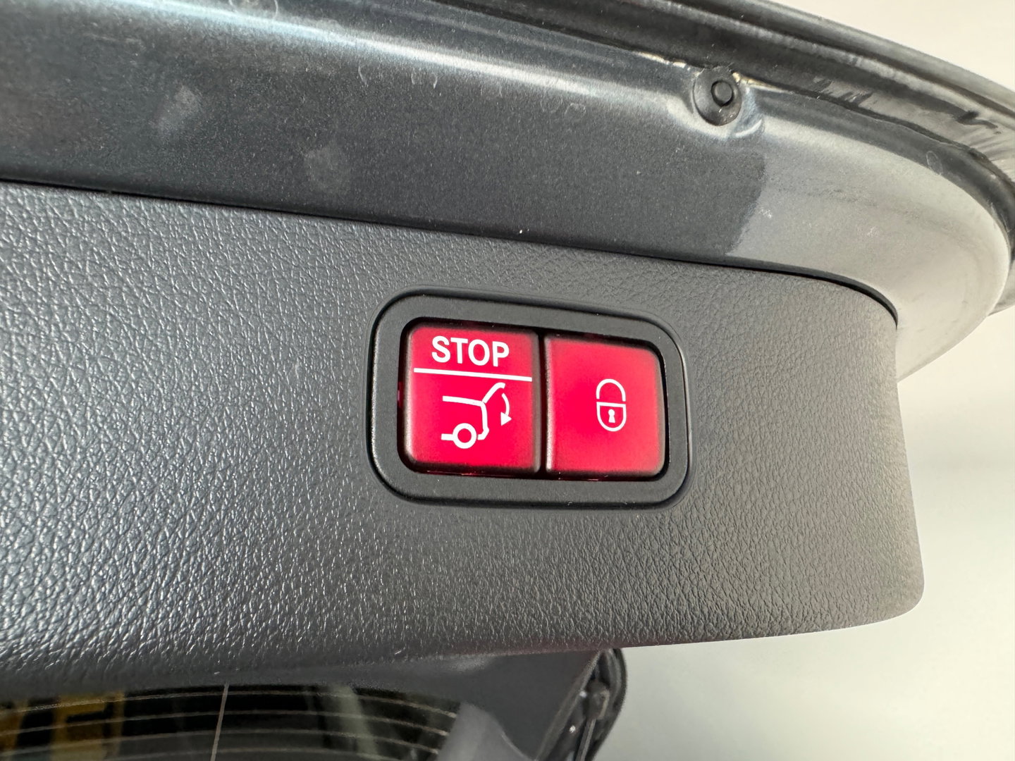 Mercedes-Benz C-Klasse Estate 300 e AMG Pano|Keyless|Sfeer