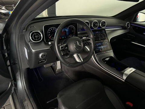 Mercedes-Benz C-Klasse Estate 300 e AMG Pano|Keyless|Sfeer