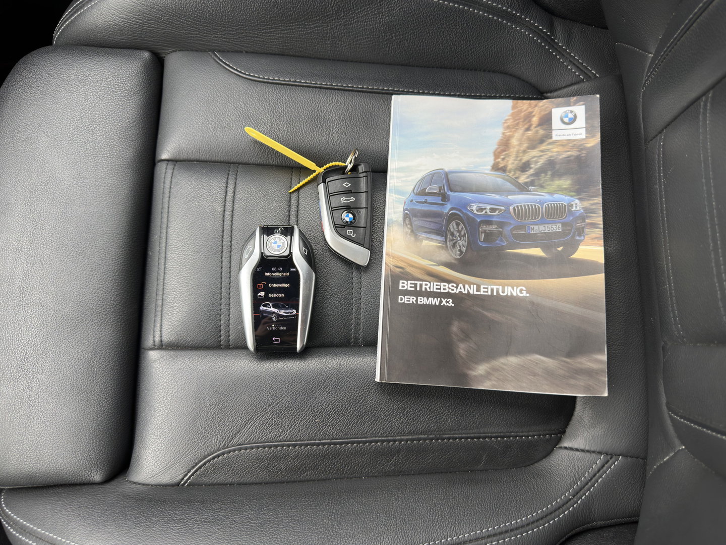 BMW X3 xDrive30d High Executive M-Sportpack (INCL.BTW) Aut. *LEATHER | FULL-LED | ADAPTIVE-CRUISE | BLINDSPOT | DIGI-COCKPIT | HEATED-SPORTSEAST | TOP-VIEW | KEYLESS | HIFI-SOUND |  NAVI-FULLMAP | SHIFT-PADDLES | PRIVACYGLASS | 20''ALU