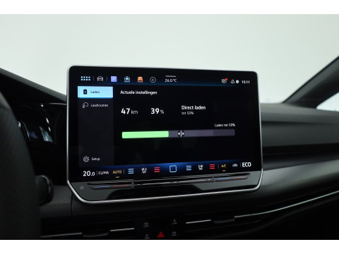 Volkswagen Golf 1.5 eHybrid GTE 272pk | Pano | Stoelventi. | Leder | Memory | IQ. Light | 360cam | 18'' | Adapt. Cruise | Dodehoek. | Apple CarPlay