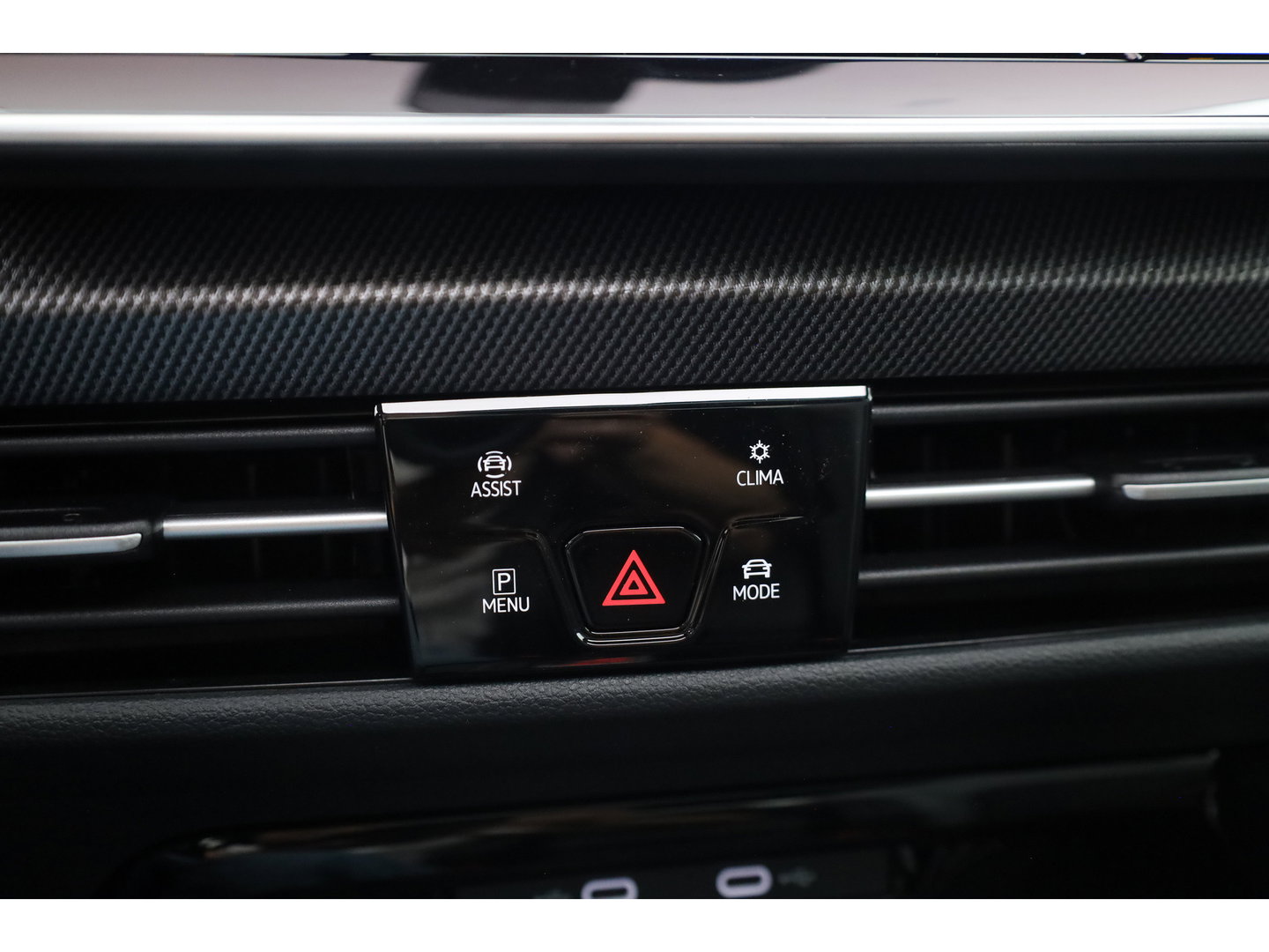Volkswagen Golf 1.5 eHybrid GTE 272pk | Pano | Stoelventi. | Leder | Memory | IQ. Light | 360cam | 18'' | Adapt. Cruise | Dodehoek. | Apple CarPlay