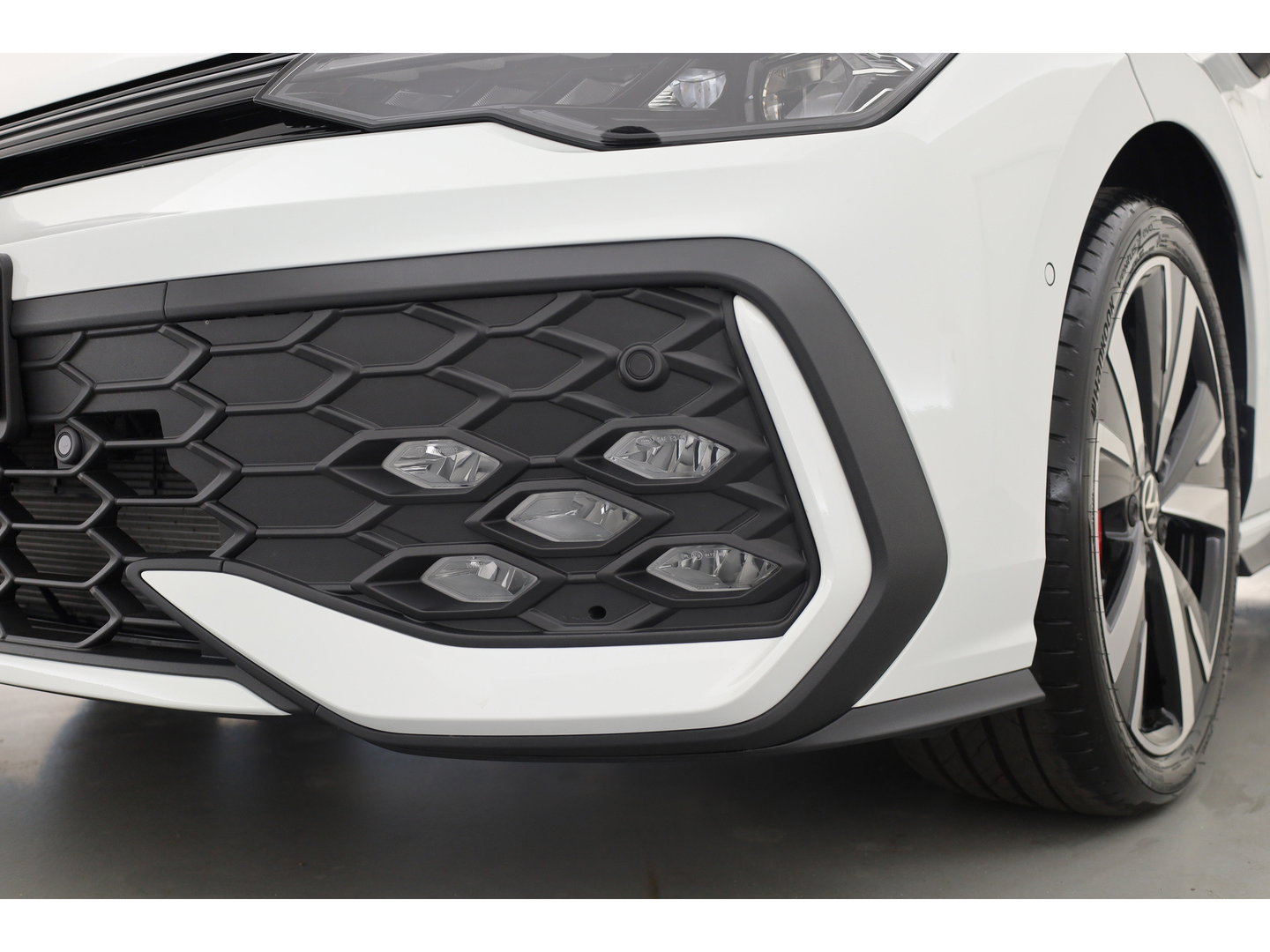 Volkswagen Golf 1.5 eHybrid GTE 272pk | Pano | Stoelventi. | Leder | Memory | IQ. Light | 360cam | 18'' | Adapt. Cruise | Dodehoek. | Apple CarPlay