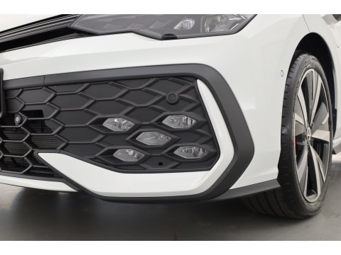 Volkswagen Golf 1.5 eHybrid GTE 272pk | Pano | Stoelventi. | Leder | Memory | IQ. Light | 360cam | 18'' | Adapt. Cruise | Dodehoek. | Apple CarPlay