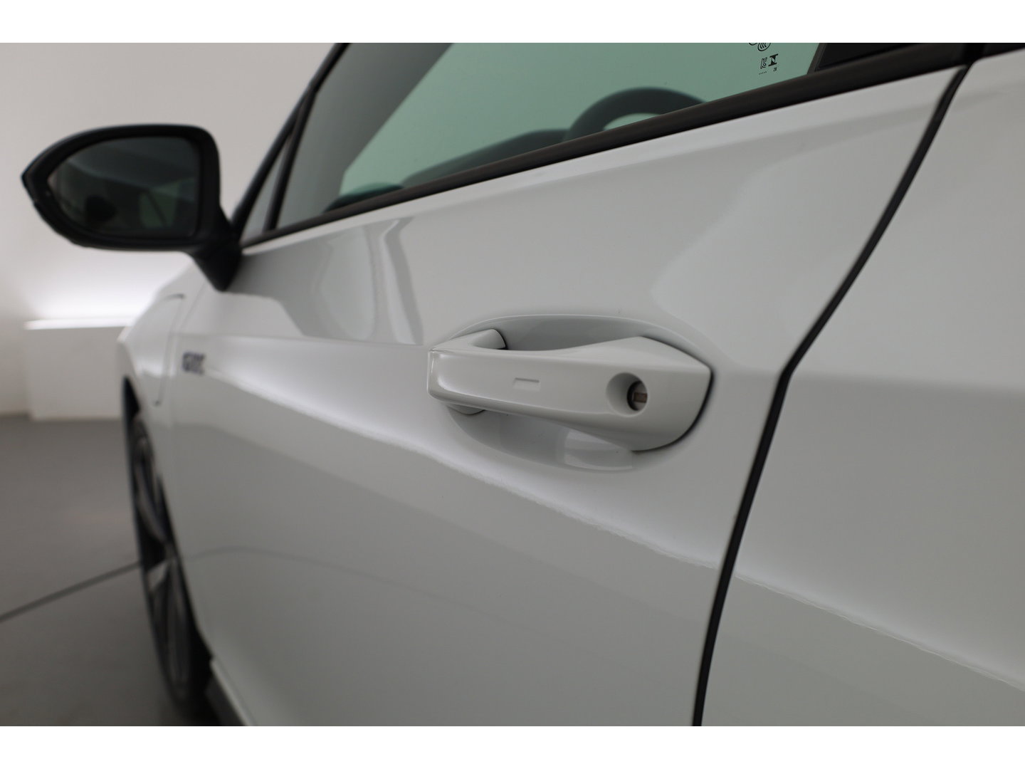 Volkswagen Golf 1.5 eHybrid GTE 272pk | Pano | Stoelventi. | Leder | Memory | IQ. Light | 360cam | 18'' | Adapt. Cruise | Dodehoek. | Apple CarPlay