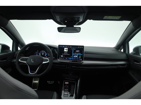Volkswagen Golf 1.5 eHybrid GTE 272pk | Pano | Stoelventi. | Leder | Memory | IQ. Light | 360cam | 18'' | Adapt. Cruise | Dodehoek. | Apple CarPlay