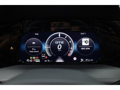 Volkswagen Golf 1.5 eHybrid GTE 272pk | Pano | Stoelventi. | Elek. Trekhaak | Memory | IQ. Light | 360cam | 18'' | Leder | Dodehoek. | Apple CarPlay
