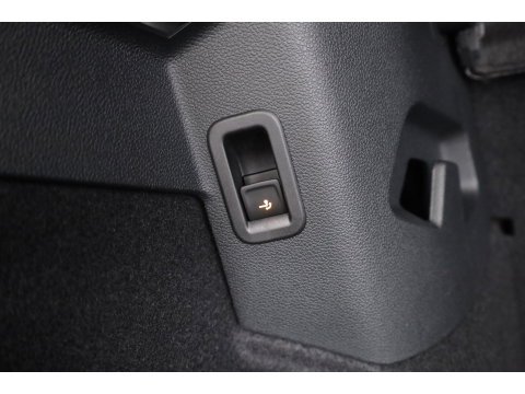 Volkswagen Golf 1.5 eHybrid GTE 272pk | Pano | Stoelventi. | Elek. Trekhaak | Memory | IQ. Light | 360cam | 18'' | Leder | Dodehoek. | Apple CarPlay