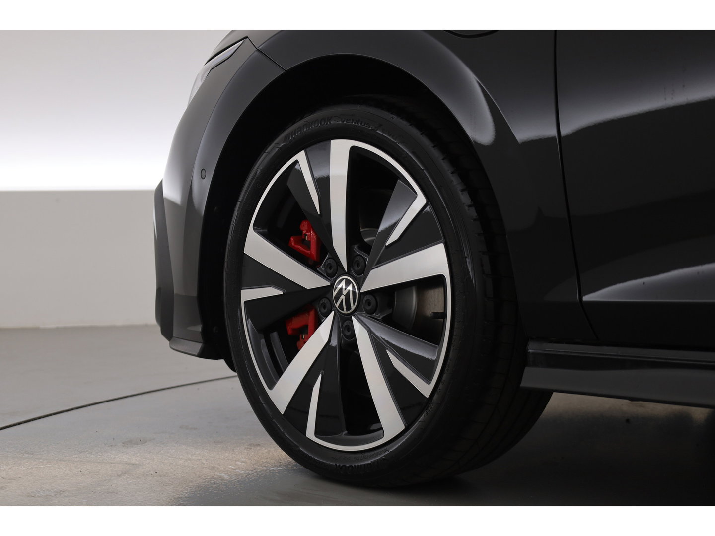 Volkswagen Golf 1.5 eHybrid GTE 272pk | Pano | Stoelventi. | Elek. Trekhaak | Memory | IQ. Light | 360cam | 18'' | Leder | Dodehoek. | Apple CarPlay