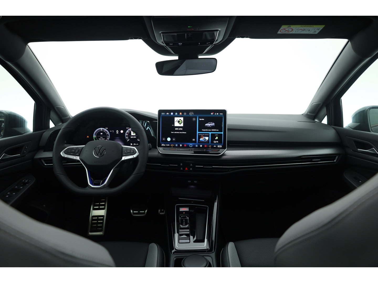 Volkswagen Golf 1.5 eHybrid GTE 272pk | Pano | Stoelventi. | Elek. Trekhaak | Memory | IQ. Light | 360cam | 18'' | Leder | Dodehoek. | Apple CarPlay