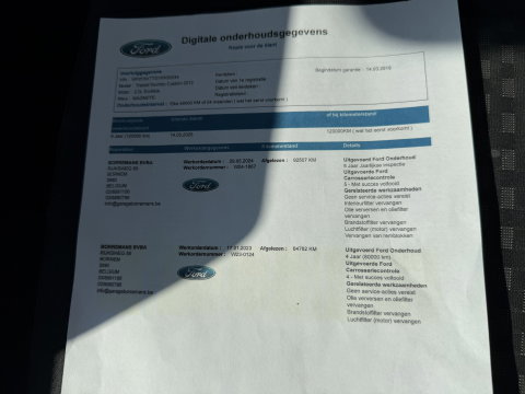 Ford Transit Custom 320 2.0 TDCI automaat L2H1 Trend / 3 persoons / vaste prijs rijklaar € 17.950 ex btw / lease vanaf € 302 / trekhaak / laadruimte gestoffeerd / airco / cruise / magneic grey metallic