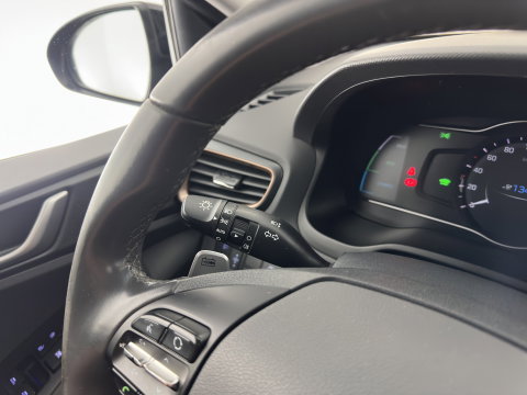 Hyundai IONIQ Comfort EV (INCL.BTW) Aut. *ADAPTIVE-CRUISE | DIGI-COCKPIT | SHIFTPADDLES | LANE-ASSIST | CCS-FASTLOADER | CRUISE | CAMERA | KEYLESS | DAB+ | NAVI-FULLMAP | ECC | PDC | 16"*